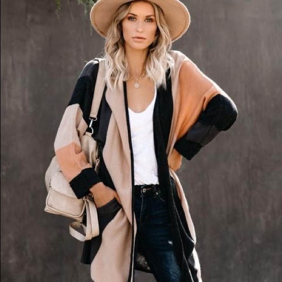 Vici Sweaters - Vici First signs of fall cardigan S/M